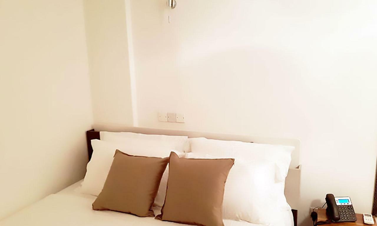 Amina Residency